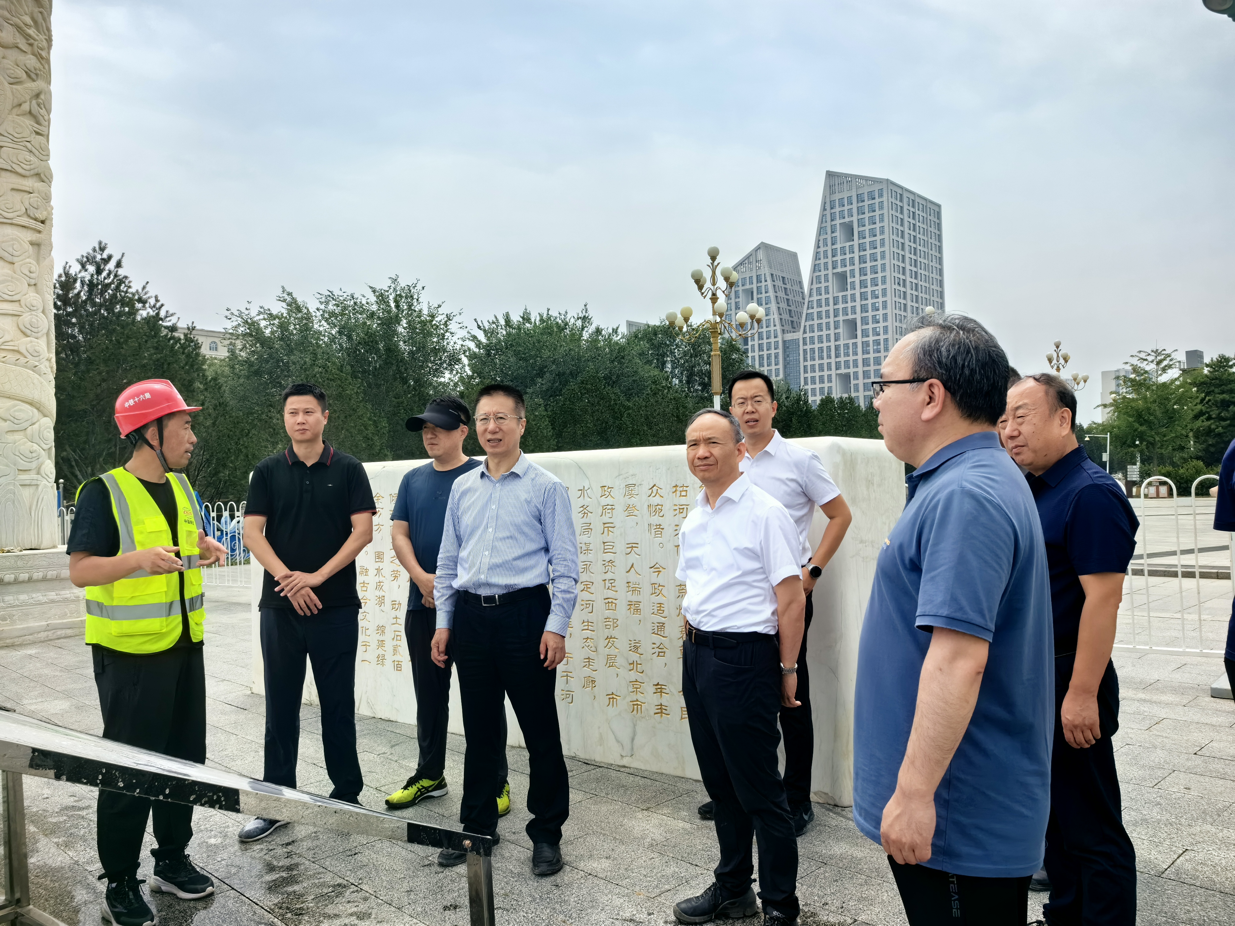 公司主要領(lǐng)導(dǎo)赴永定河山峽段綜合提升及“五湖一線”水毀修復(fù)工程開展防汛安全檢查